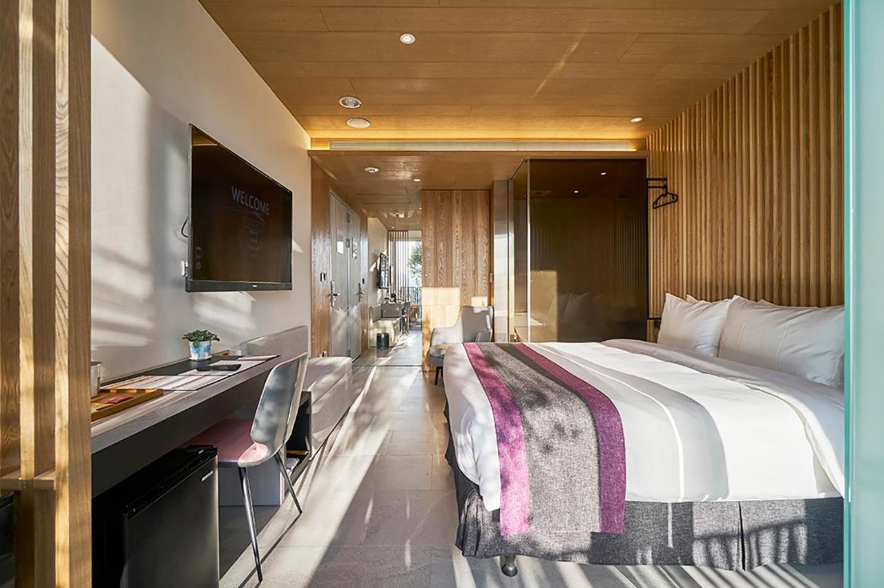 Royal Roi Hotel Đài Trung Ngoại thất bức ảnh