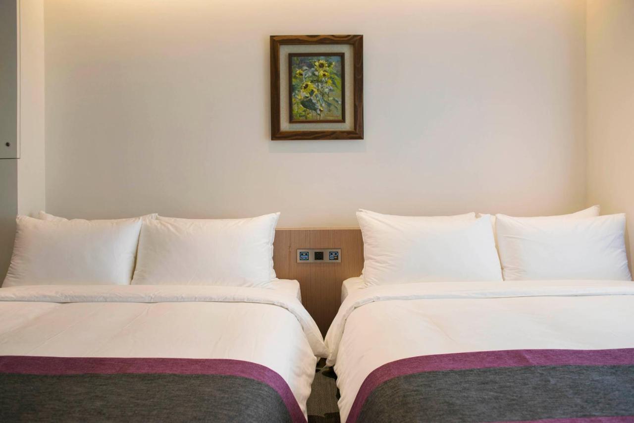 Royal Roi Hotel Đài Trung Ngoại thất bức ảnh