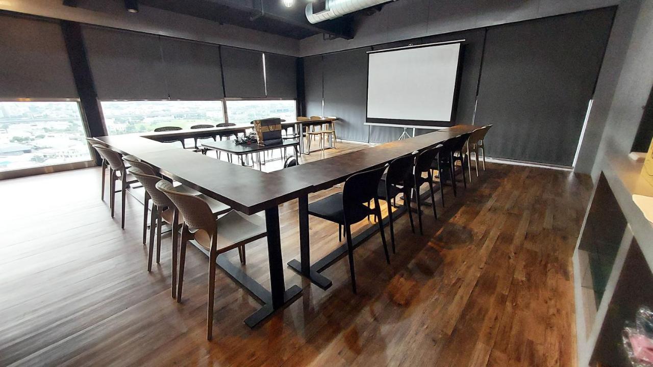 Royal Roi Hotel Đài Trung Ngoại thất bức ảnh