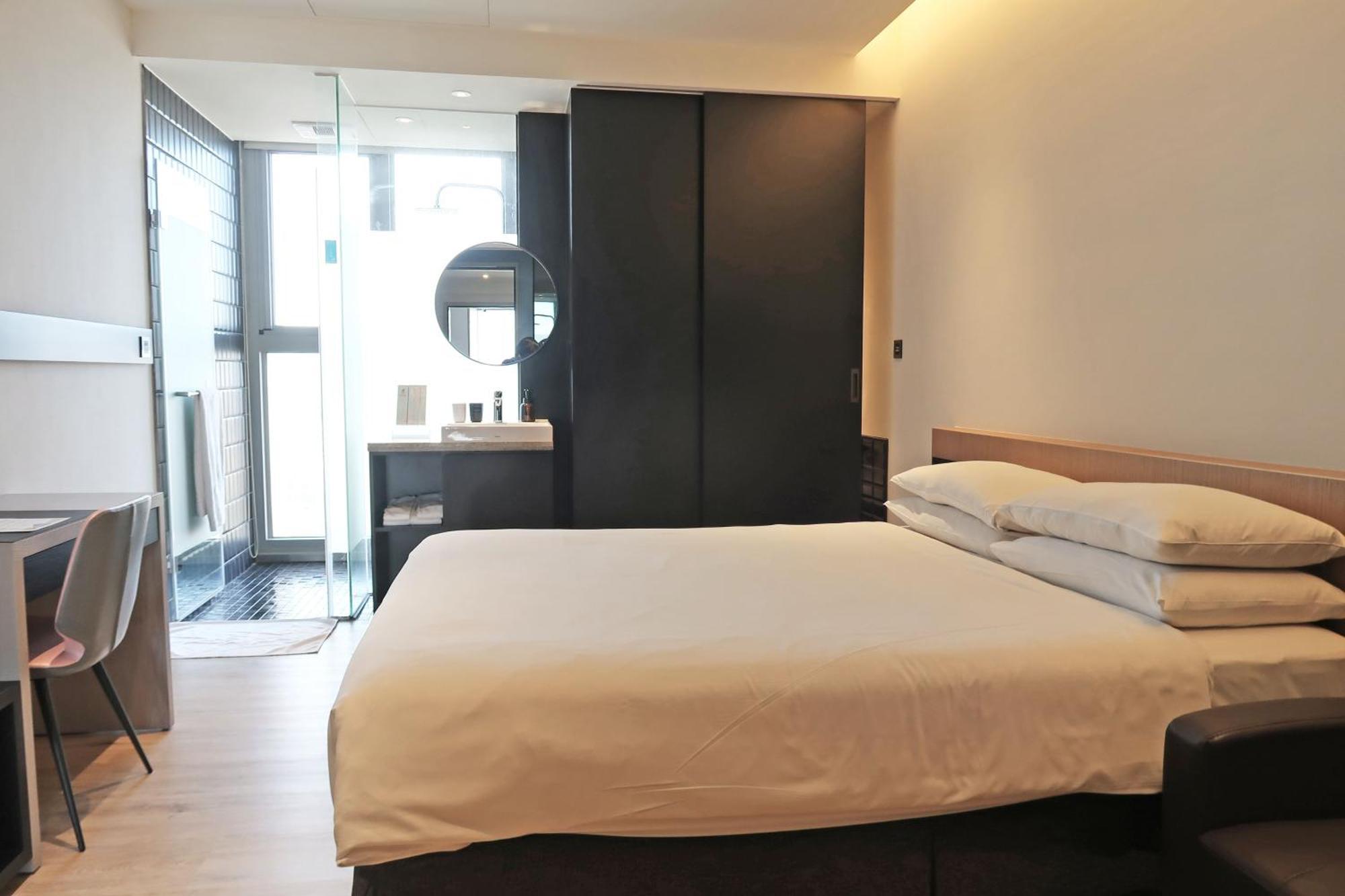 Royal Roi Hotel Đài Trung Ngoại thất bức ảnh