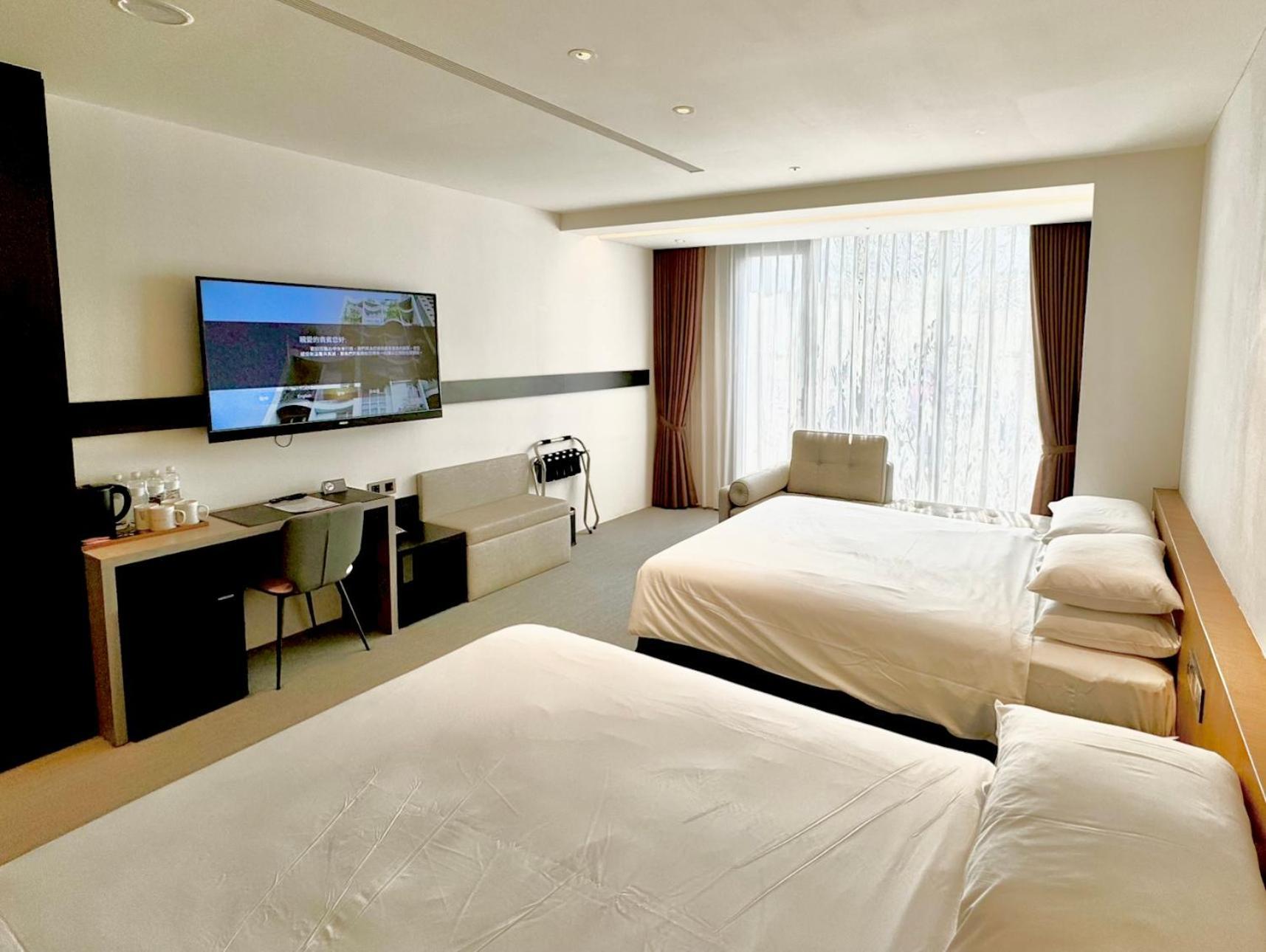 Royal Roi Hotel Đài Trung Ngoại thất bức ảnh
