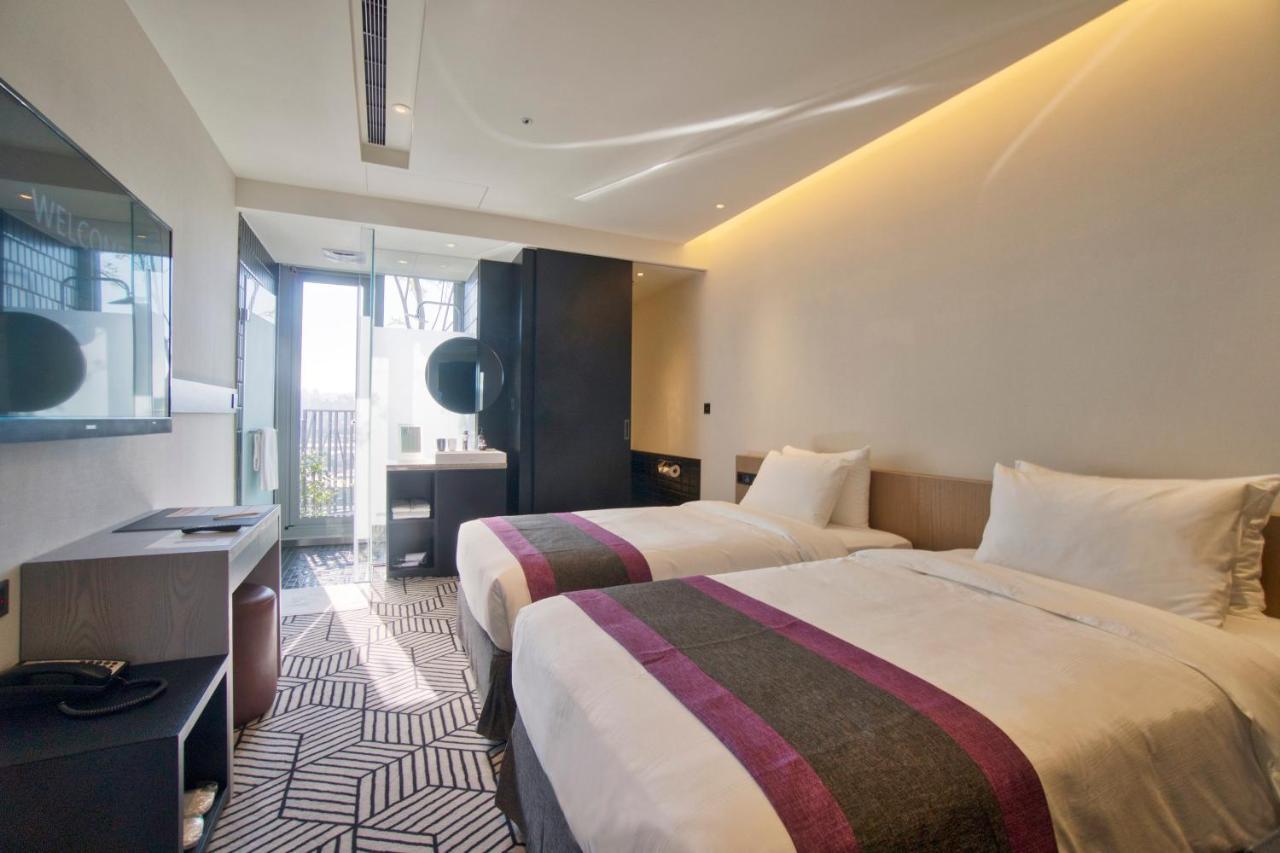 Royal Roi Hotel Đài Trung Ngoại thất bức ảnh